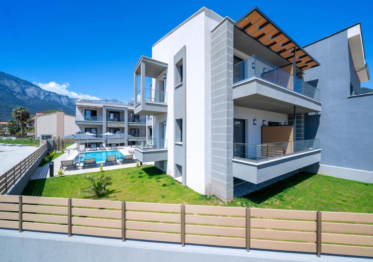 Perla Beach Криси Амудия Екстериор снимка