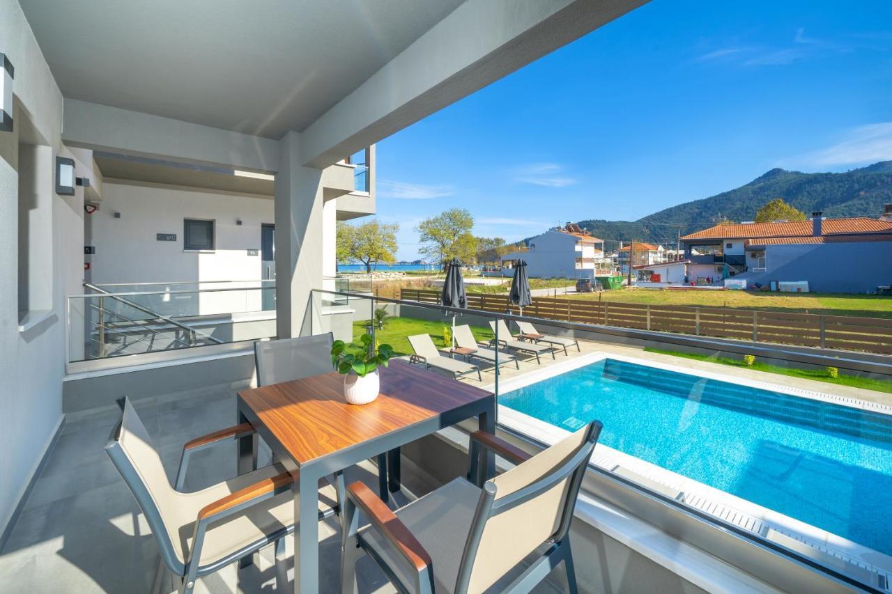 Perla Beach Криси Амудия Екстериор снимка