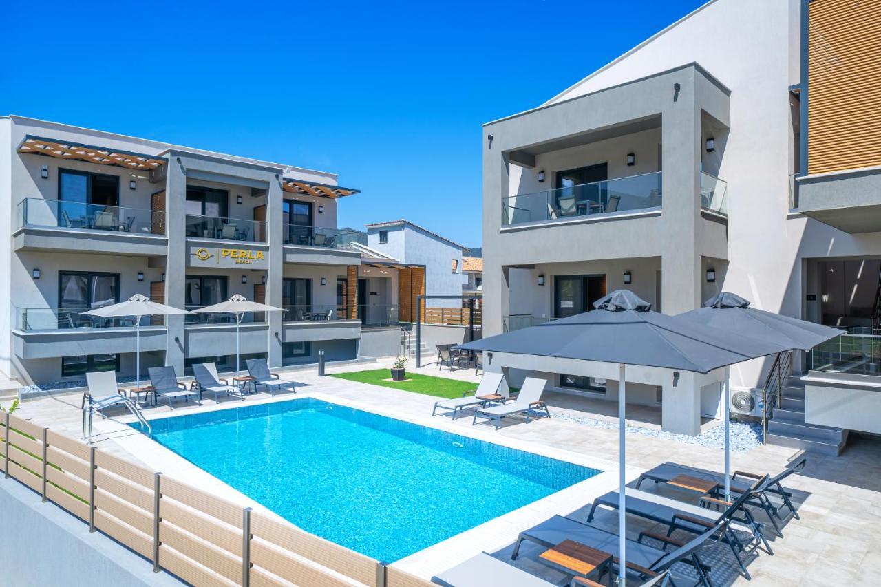 Perla Beach Криси Амудия Екстериор снимка